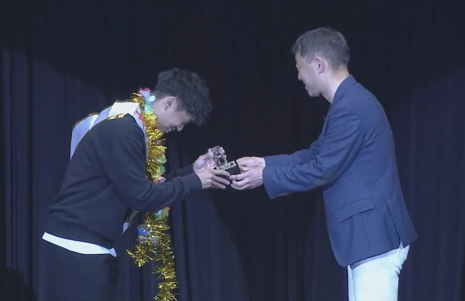 「どうすればカスタマーの役にたてるのか」を常に考え行動し受賞した新人賞